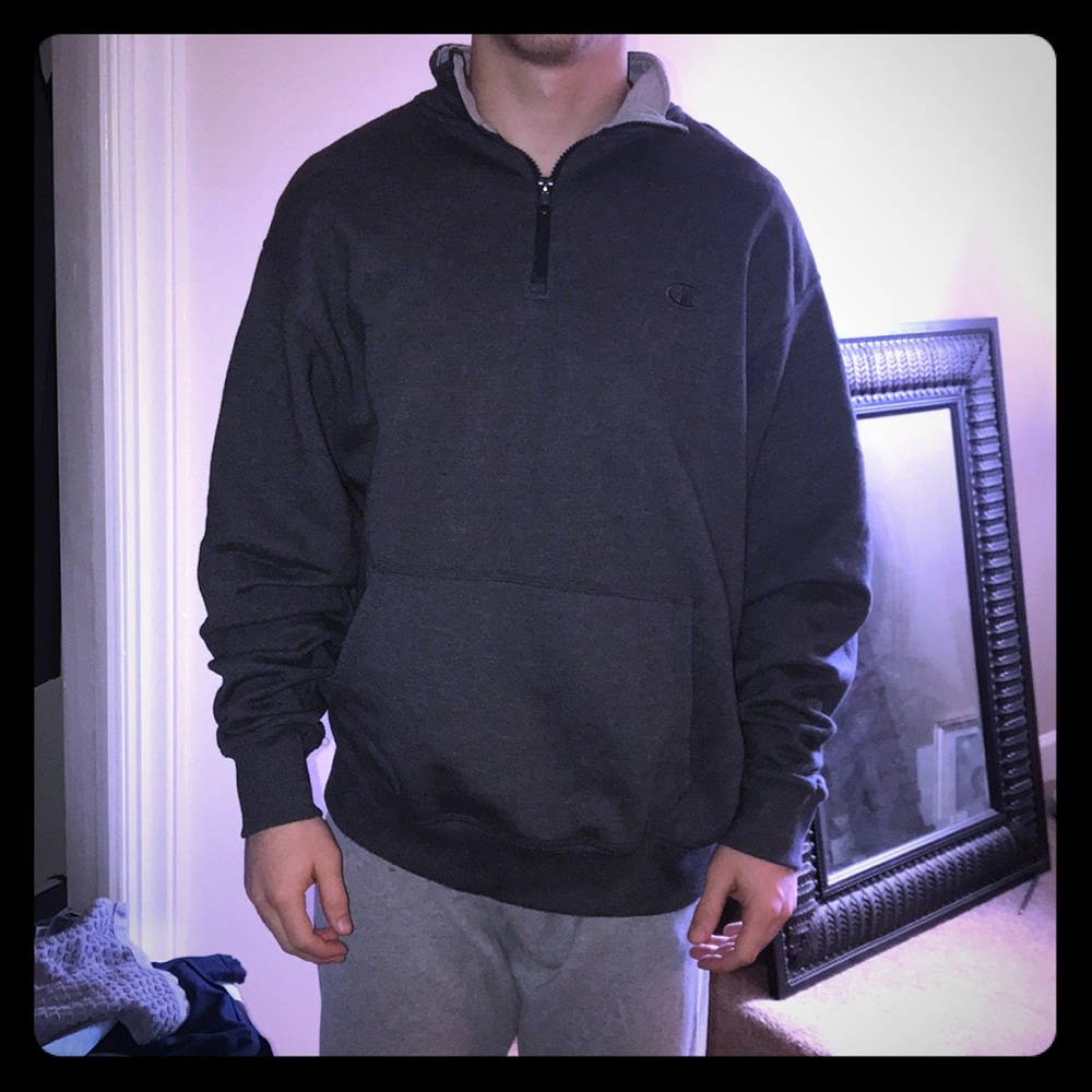Authentic Champion 1/4 Pull over jacket.